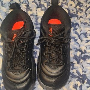Jordan 12's all black 9c